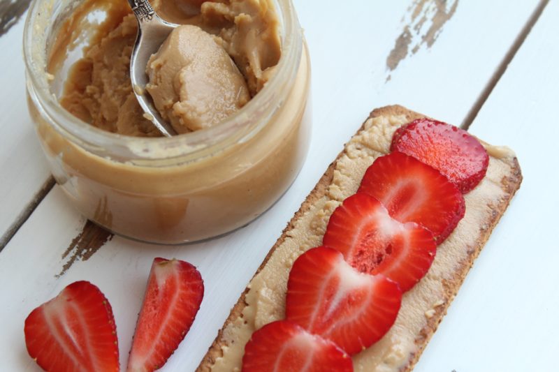 9 Health Benefits of Peanut Butter